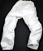  Tek kullanımlık dokunmamış kumaş pantolon. GTİP 62101098 AB BTB görseli