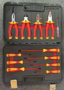  Yalıtımlı elektrikçi alet setleri. GTİP 82060000 AB BTB görseli